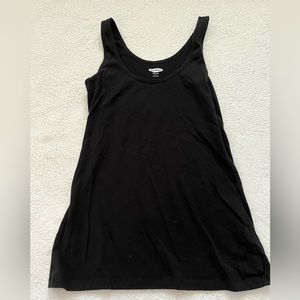 Basic black tank top! Cute for everyday! Size small
